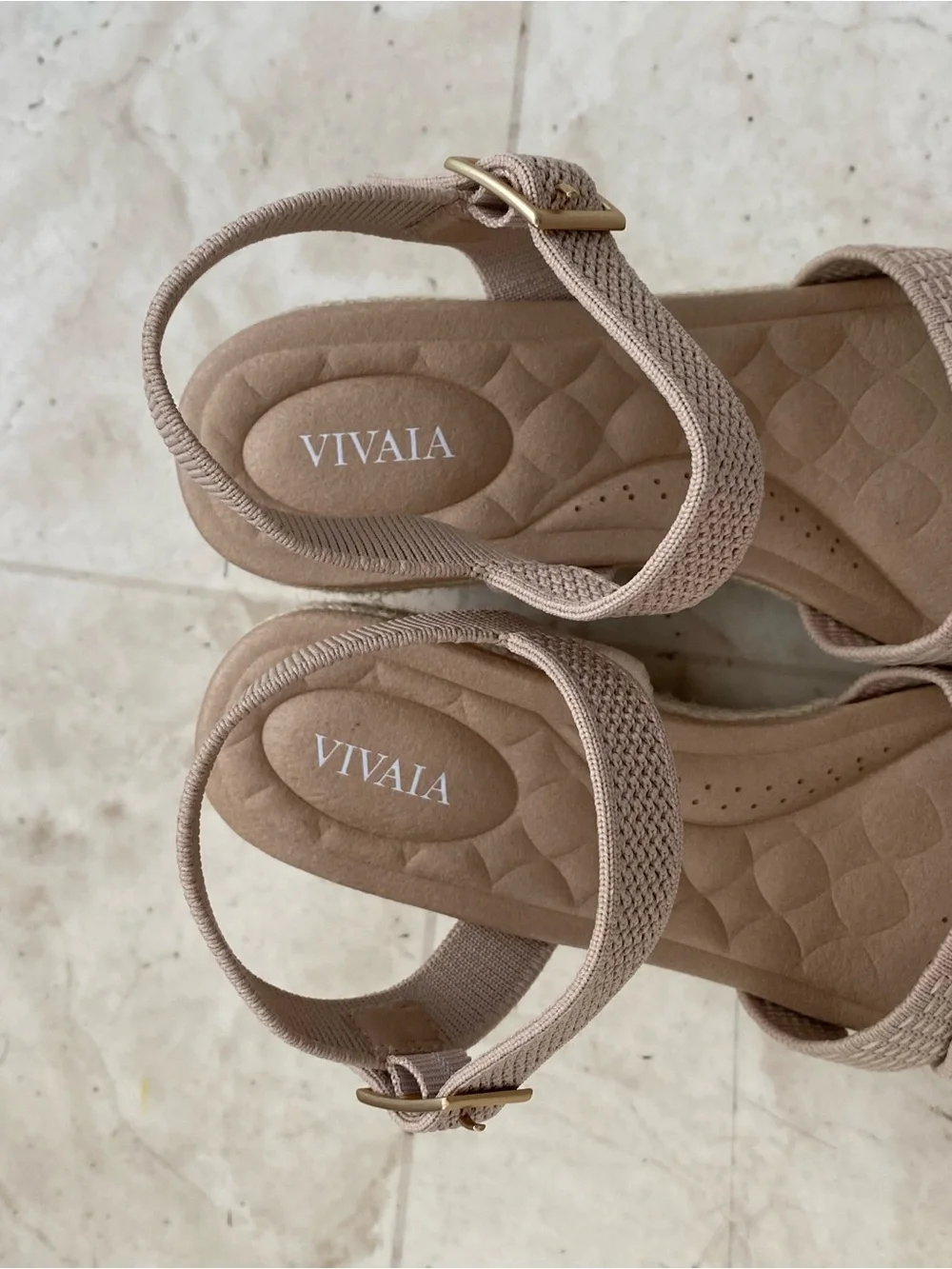 $119 NWOT Vivaia Sally Pro Almond Beige Color Round Toe Wedge Sandals Sz 6.5/37